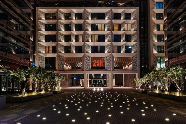 Молодежный отель 25hours Hotel Dubai One Central в Дубае!! Вылет из Алматы!
