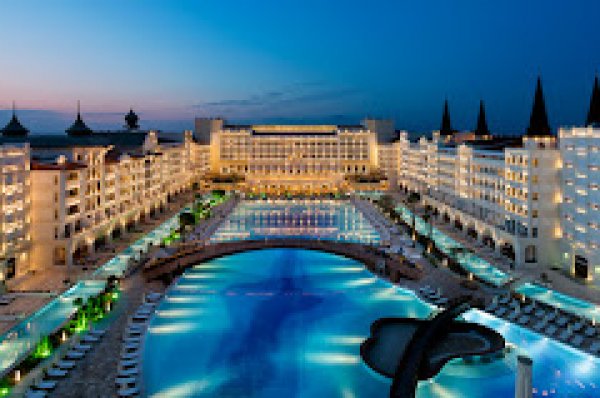 Новинки турецкого премиум -отеля TITANIC MARDAN PALACE 2023!