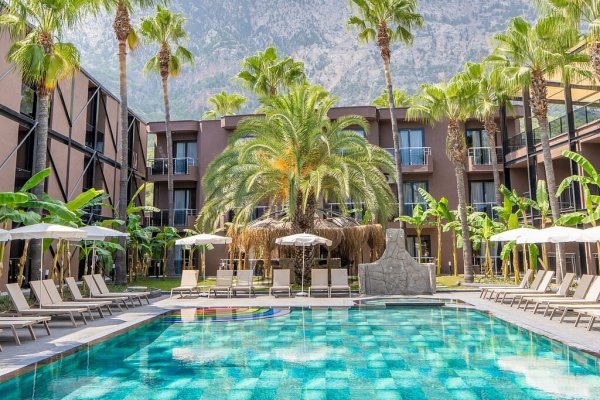 Невозможно поверить, но да - это такая крутая "тройка" в Турции!