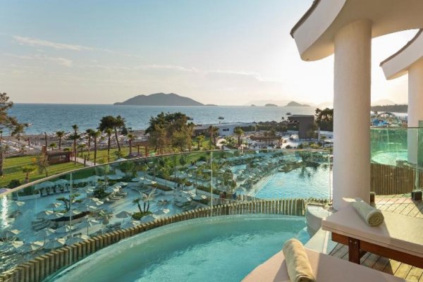 Шикарный Liberty Signa Фетхие 5* по акции раннего бронирования! 