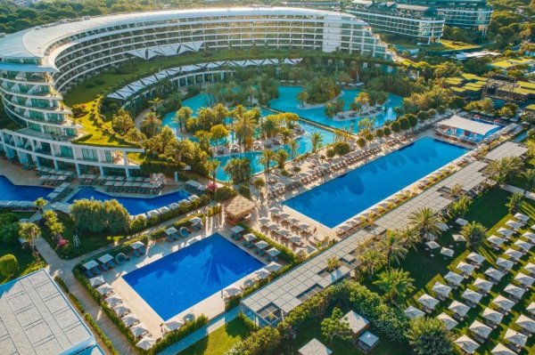 Дети живут бесплатно в одном из лучших отелей Турции Maxx Royal Belek 5*!