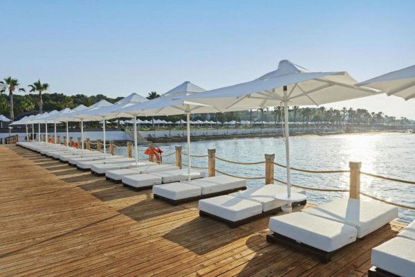 Дети живут бесплатно в одном из лучших отелей Сиде - Voyage Sorgun 5*!