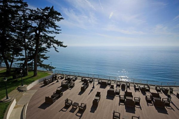 Все Включено в Грузии - пляжный отель за 500.000 тг на человека!