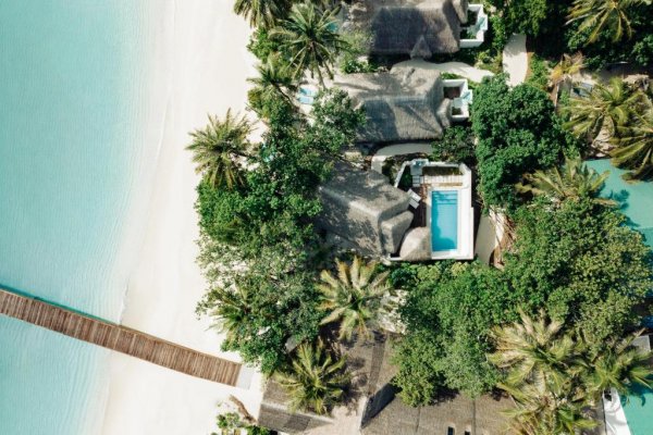 Nova Maldives 5* - тяжело представить что-то лучше для уединения на Мальдивах!