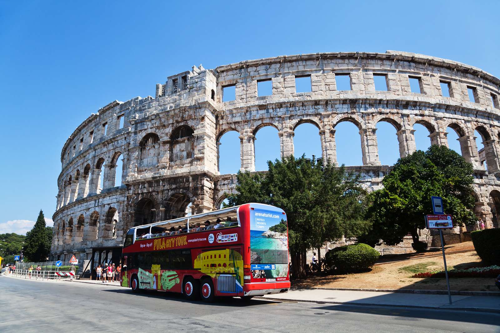 Автобусные туры из набережных. Автобусный тур. Автобусный тур в Италию. Экскурсионный туризм. Достопримечательности Европы.